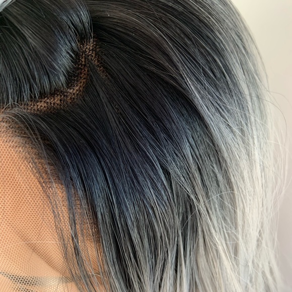 Beautiful Ombre Grey 13x2.5 Lace Front Wig for Daily Wear, Photos or Events - Picture 2 of 16
